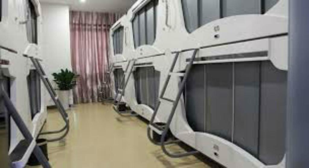 Hangzhou Star Space Capsule Hotel Exterior photo